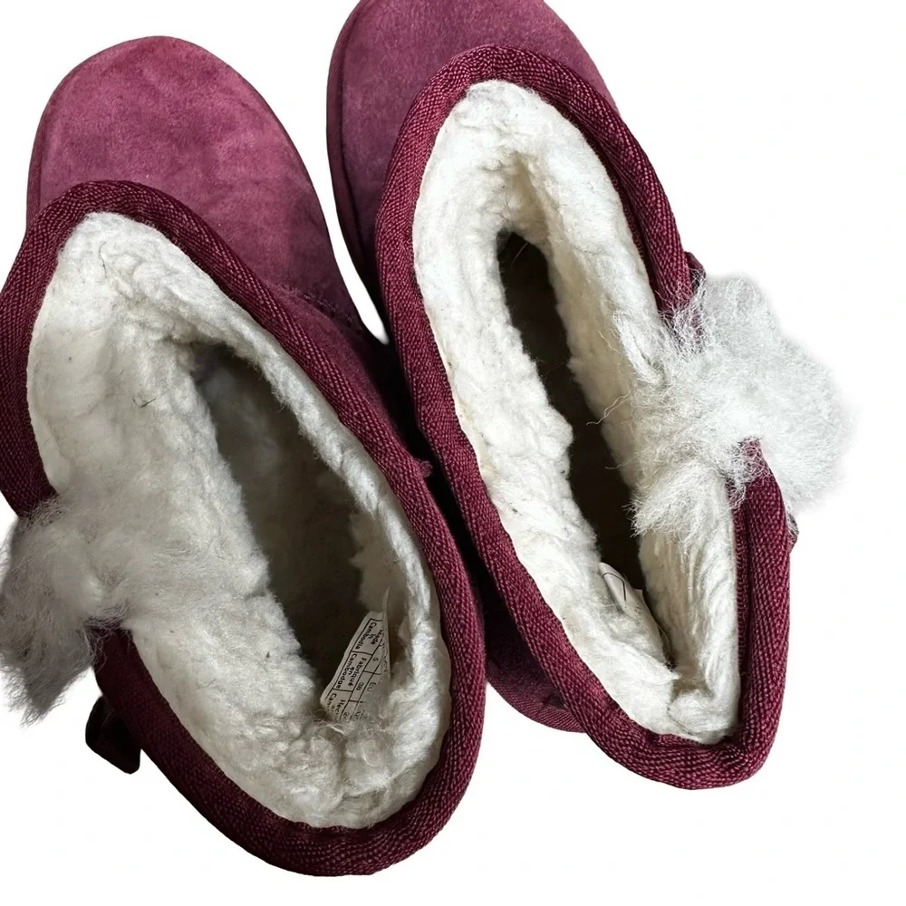 Koolaburra by UGG Victoria Burgundy Suede Short Ankle Mini Booties Size 7